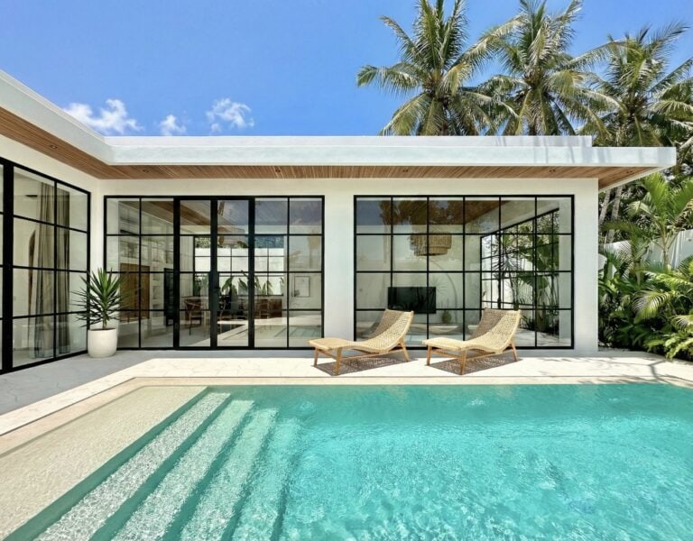 The Young Villas: Luxury tropical-modern rentals in Uluwatu, Bali, showcasing a sleek poolside area.