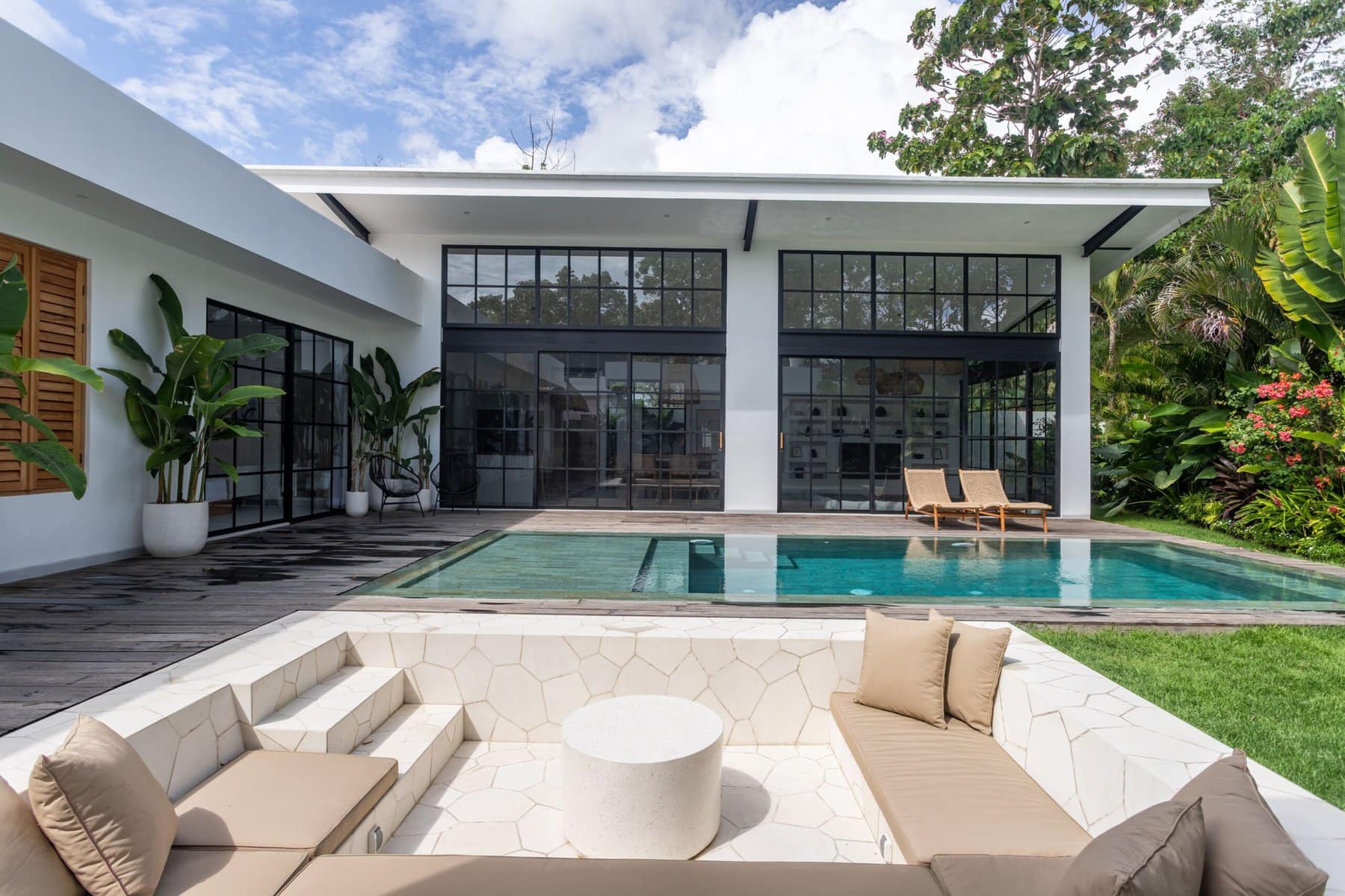 Spacious four-bedroom modern villa with private pool in Uluwatu, Bali. Perfect for luxury tropical retreats.